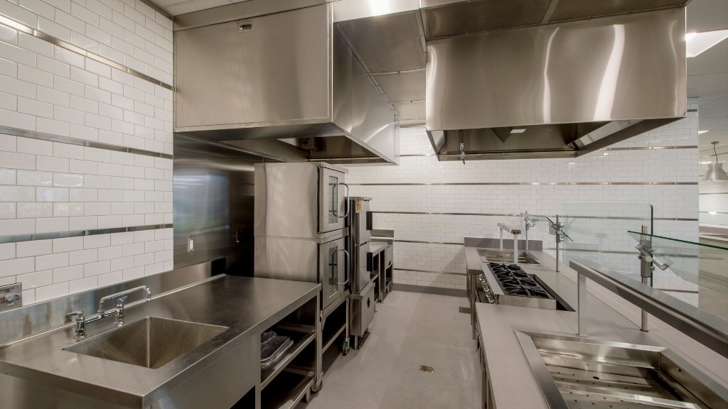 Find the best commercial kitchen equipment suppliers near me with our expert tips. Compare quality, pricing, and service to make the right choice!